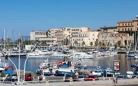 Appartamenti Porto Antico La Cala